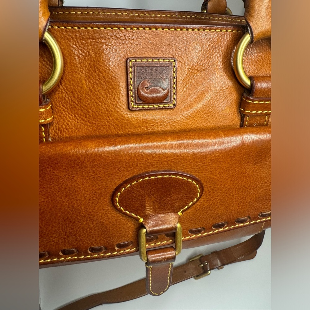 Dooney & Bourke Vintage Florentine Medium Tassel Pocket Satchel Two-Way Bag - Picture 3 of 15